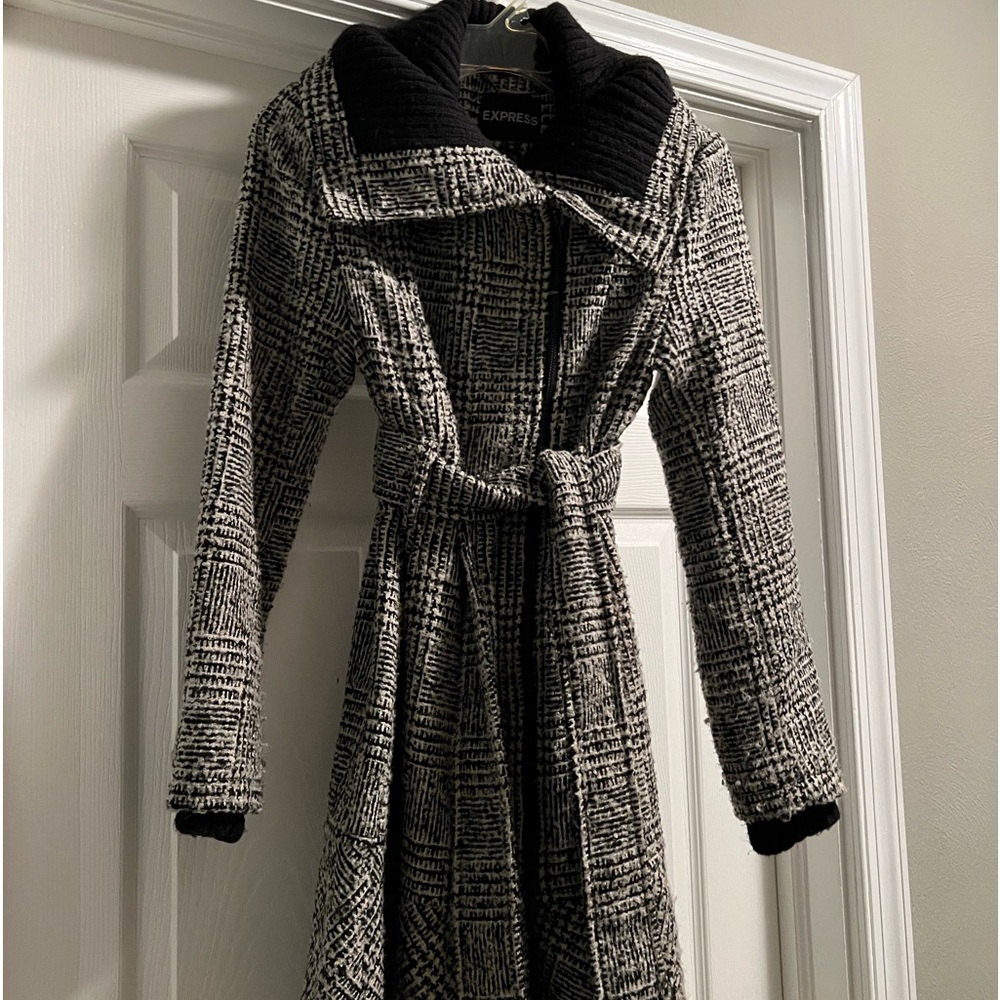 Express winter coat size xs.